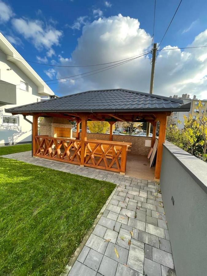 Apartmani Daisy Velika Gorica Luaran gambar